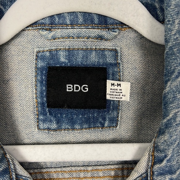 Urban Outfitters BDG Denim Jacket Jean Light Medium Blue Classic 90s - Picture 5 of 7